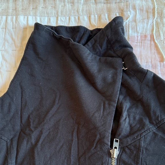 Helmut Lang Black Asymmetrical Zip Sweater - Medium - Picture 3 of 6